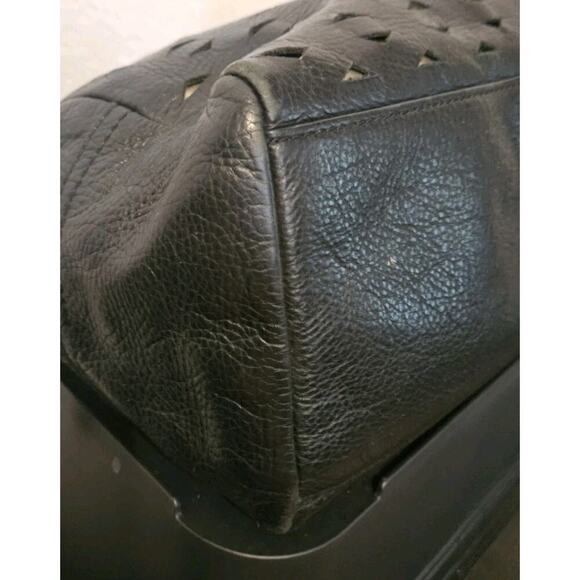 Fossil Amanda Perforated Satchel Handbag Black 11x8x5 *READ - Picture 11 of 15